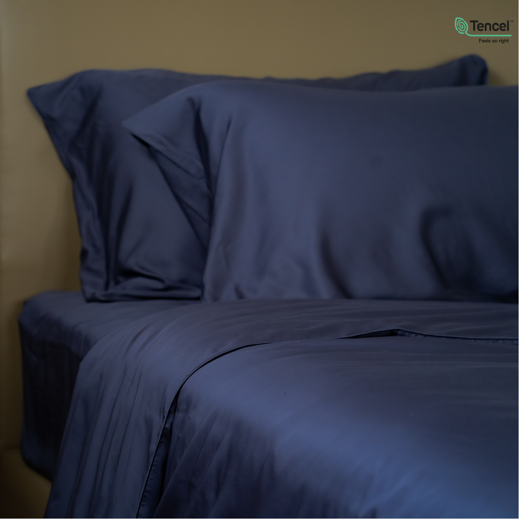 100% Lyocell Bedsheet Set Midnight Blue